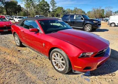 2010 Ford Mustang z USA, uszkodzony, nr VIN 1ZVBP8EN6A5140563